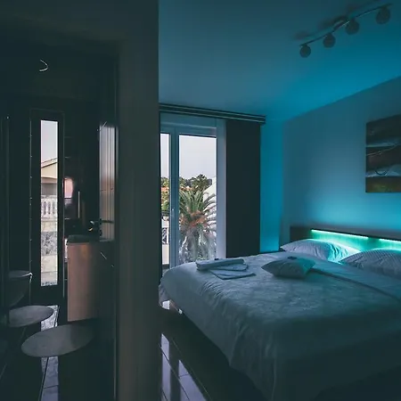Apartment Opera